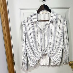 Altar'd State Button Down Shirt Womens‎ Size Small Blue White Knot Tie Front